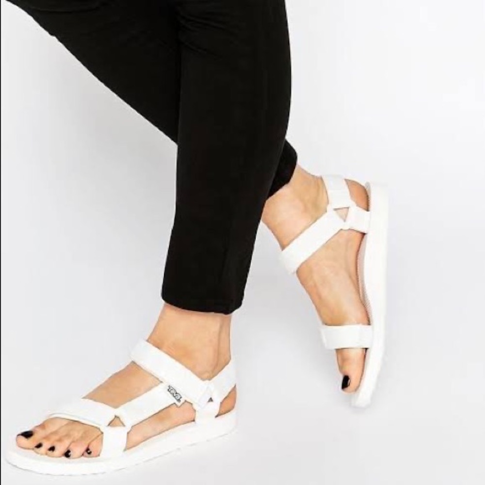 TEVA women’s original universal sandals in white